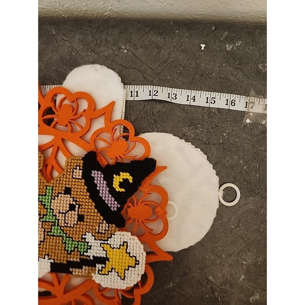 VINTAGE PLASTIC CANVAS YARN NEEDLEPOINT HALLOWEEN Mummy And Bear Witch Cute 16